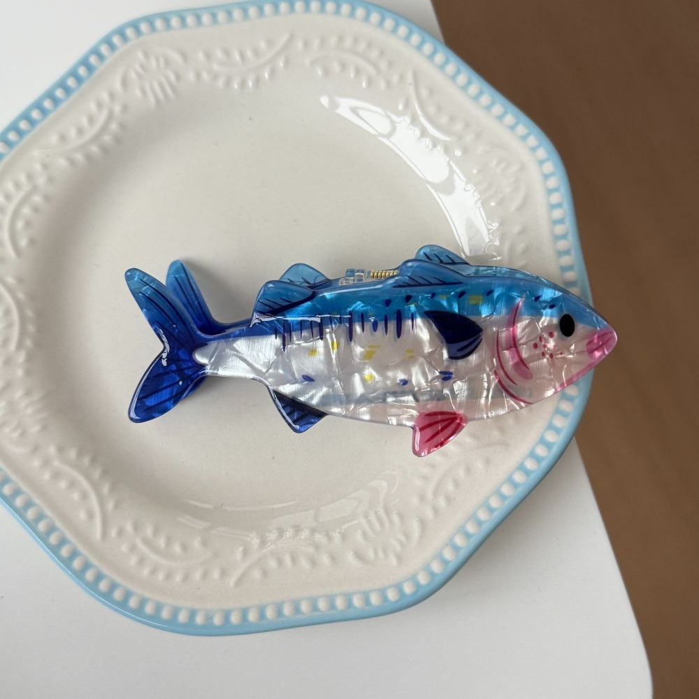 Hairpin Ocean Animal Hair Claw - Lifestyle In Korean review and price